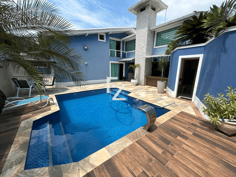 Casa de 5 Quartos e Lazer completo com Porteira Fechada no Fazenda Passaredo