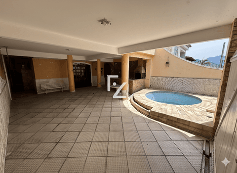 Casa de 3 Quartos com gourmet e Piscina próximo ao centro da Taquara