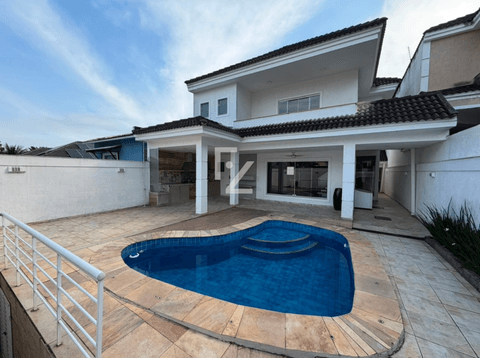 Casa à venda em Rio de Janeiro, Jacarepaguá, com 3 quartos, com 210 m²